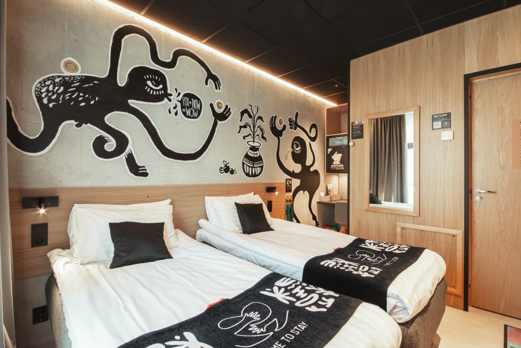 Edullinen majoitus Jyväskylä - Time Hotelin hotellihuone